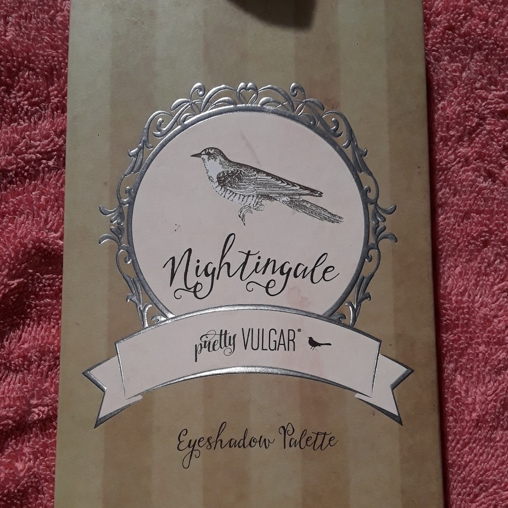 Pretty vulgar eyeshadow palette